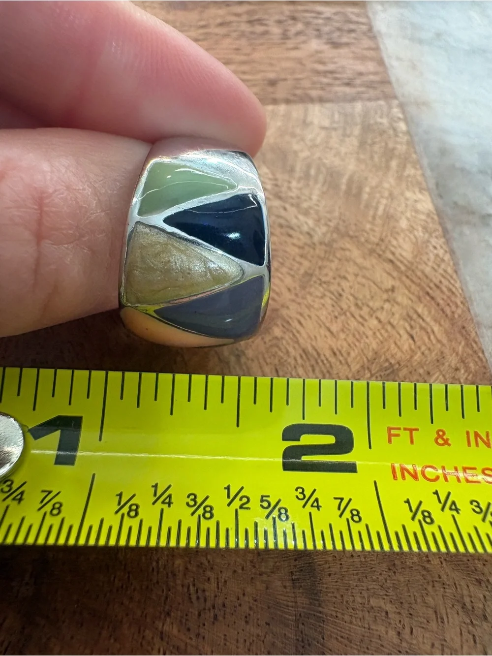 N/A no markings